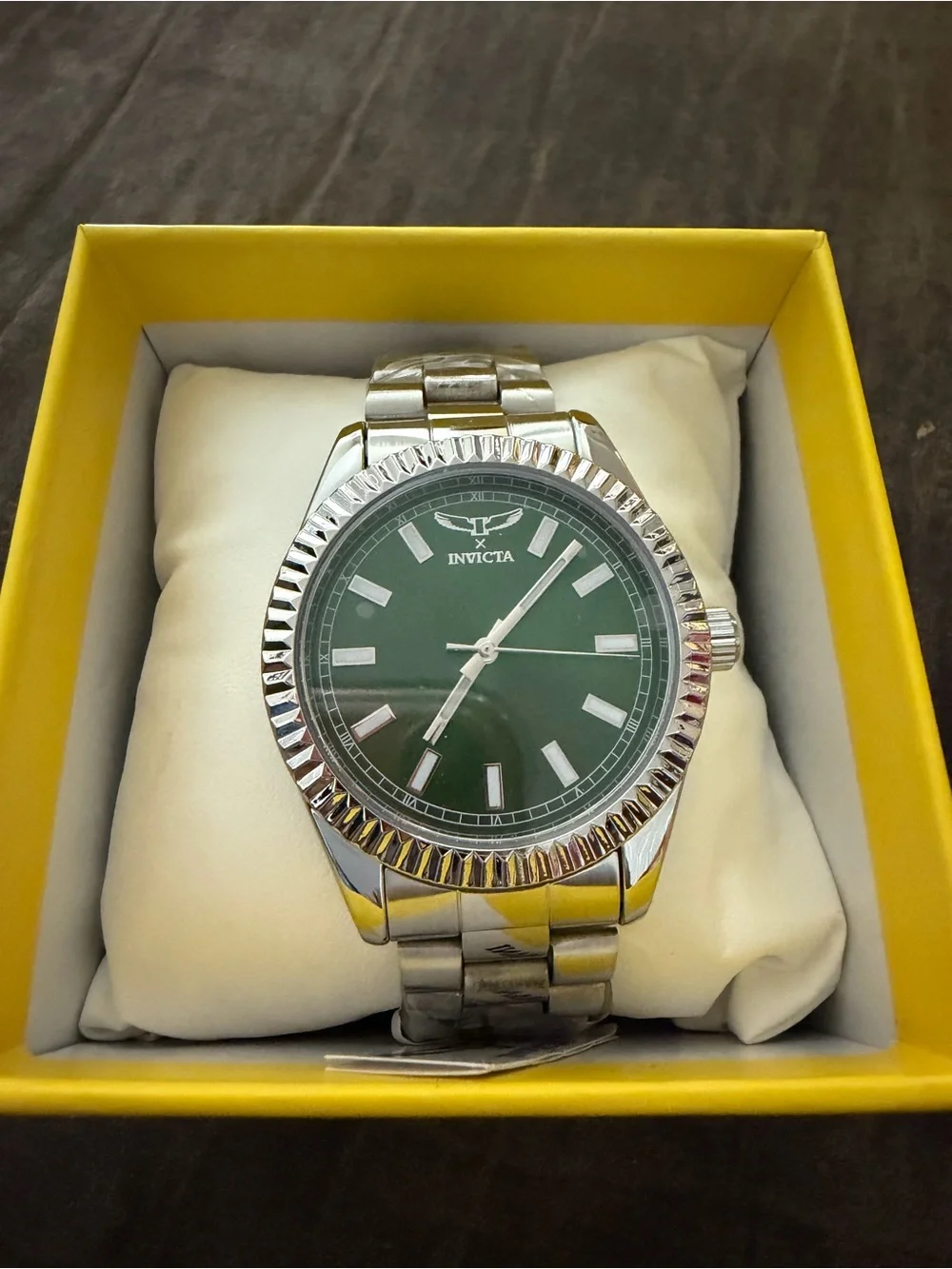 Invicta classic men